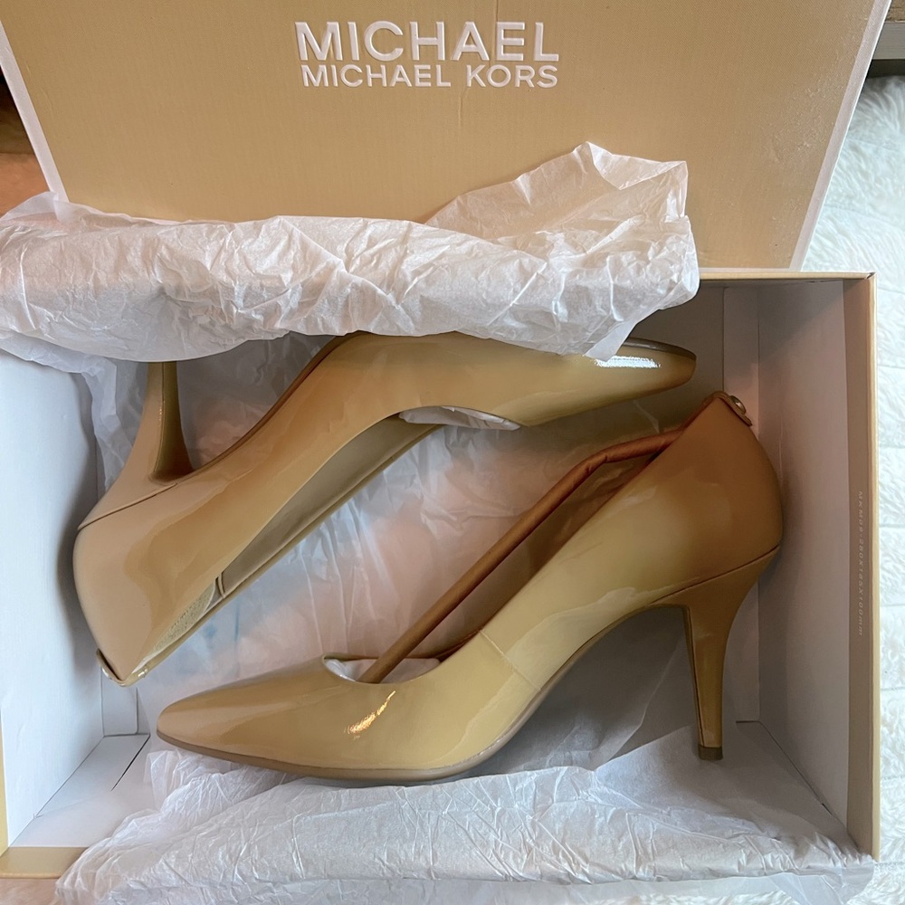Michael Kors Pumps